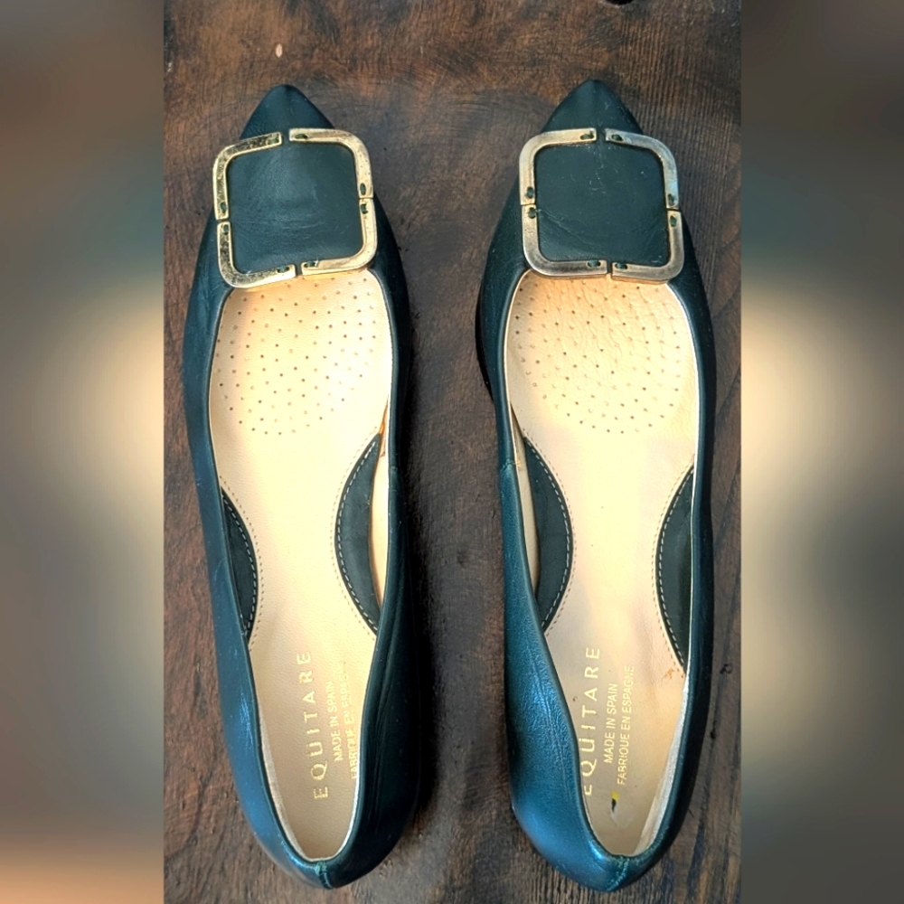 Equitare green Leather Women's‎ Shoes with Gold Buckle